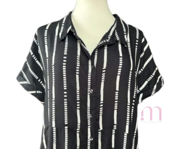 Robe longue chemisier à motifs graphiques - Taille XL - Image 3