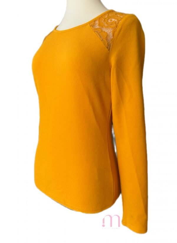 Blouse moutarde avec dentelle – Taille S - Image 4