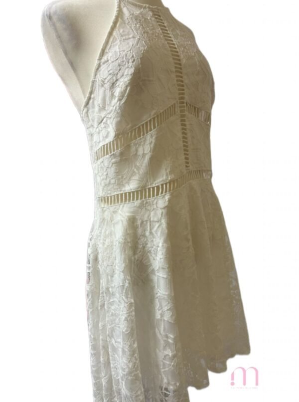 Robe Blanche à Dentelle - NEUVE – Taille L - Image 3