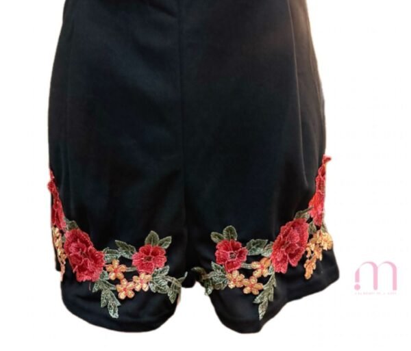 Combi short noire brodée – Taille S - Image 5