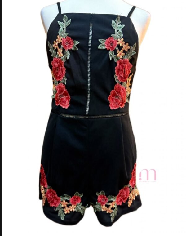 Combi short noire brodée – Taille S - Image 6