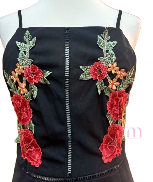 Combi short noire brodée – Taille S - Image 2