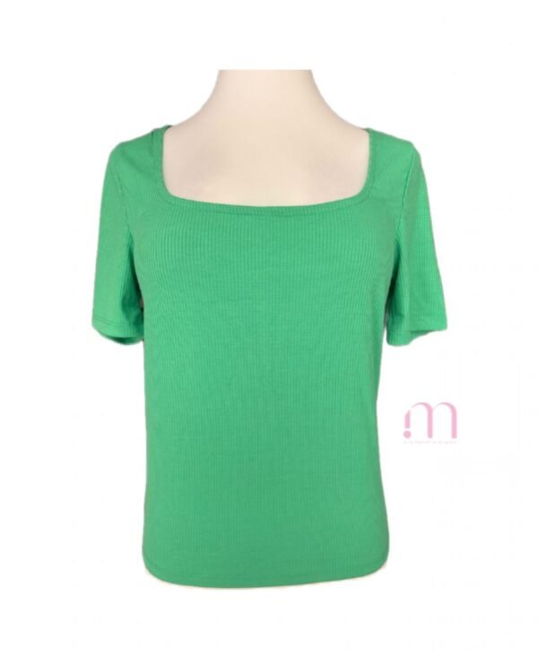 T-shirt vert col en U – Taille M / L