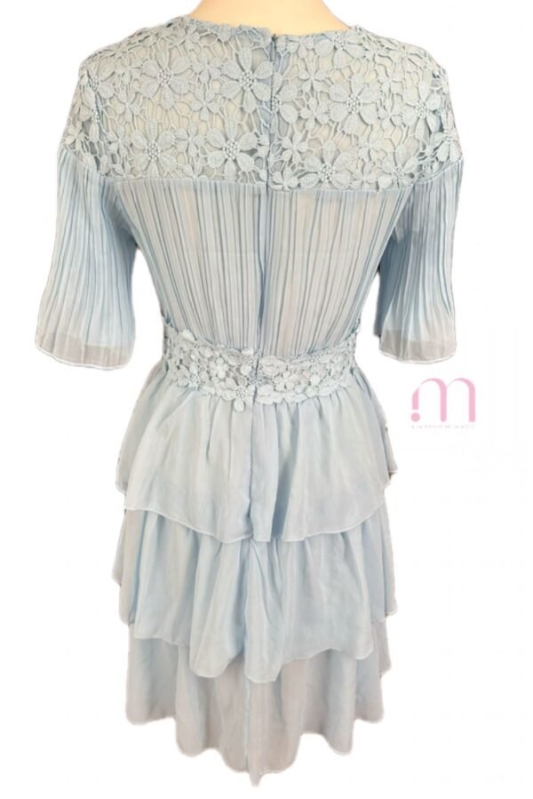 Robe bleue claire – détails dentelle et voilage - Taille S - Image 3