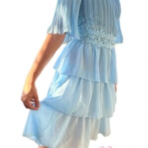 Robe bleue claire – détails dentelle et voilage - Taille S